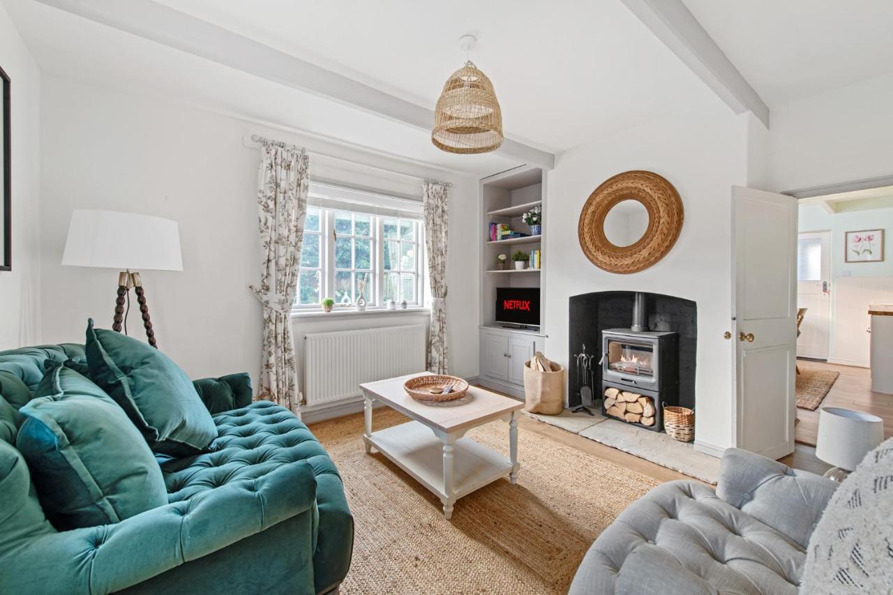 Beautiful 2 Bedroom Cottage In Oxton Oxton  Exterior photo