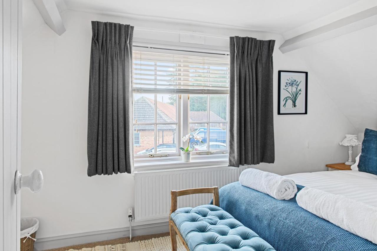 Beautiful 2 Bedroom Cottage In Oxton Oxton  Exterior photo